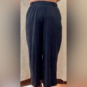 Oysho Cropped Black Wide-Leg Pants